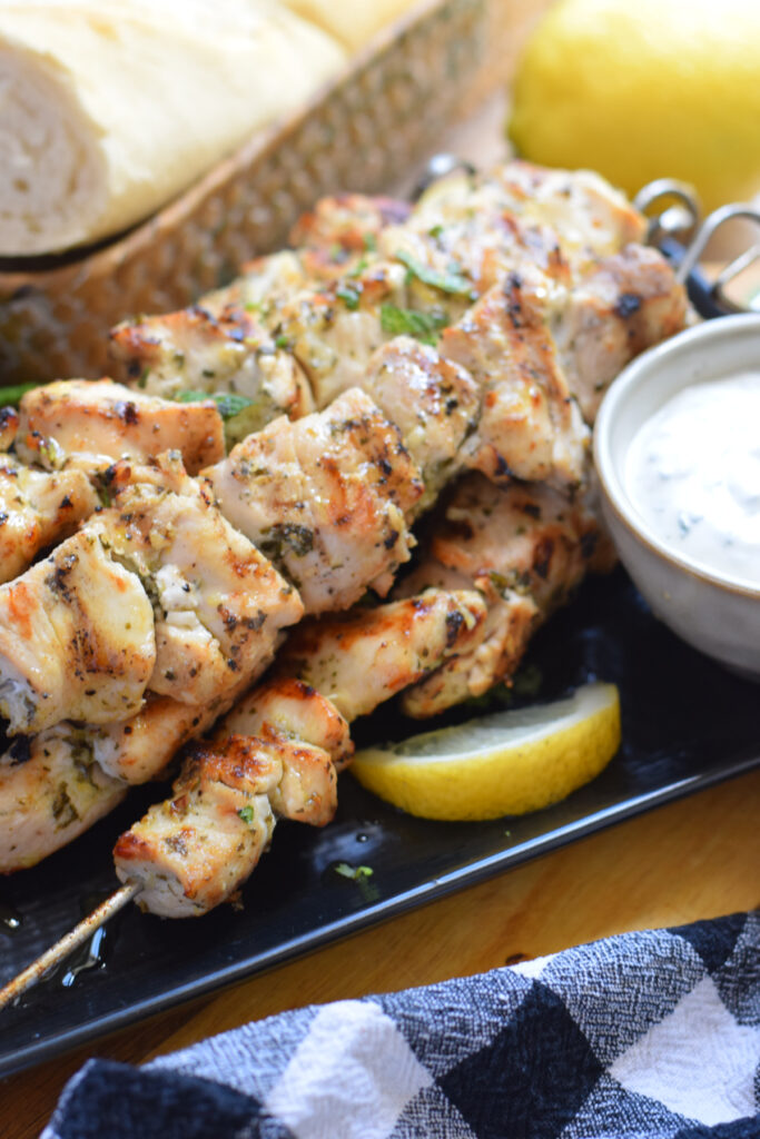 Close up of chicken skewers.