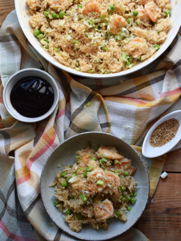 over head view of the easy teriyaki shrimp and rice dish