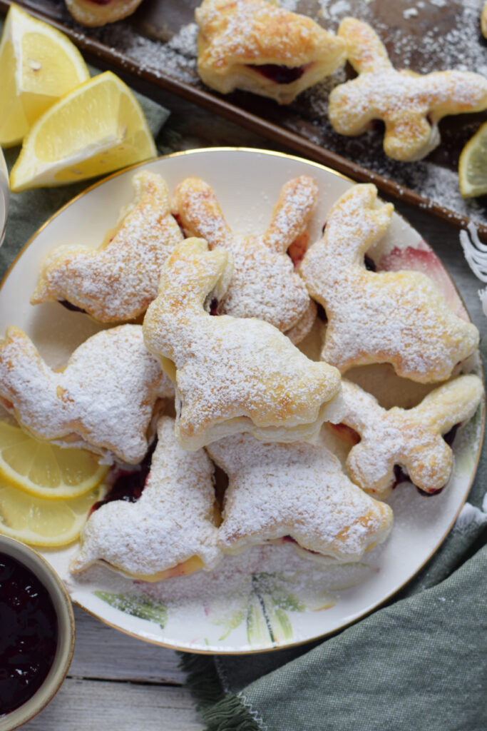 Puff pastry filled shapes.