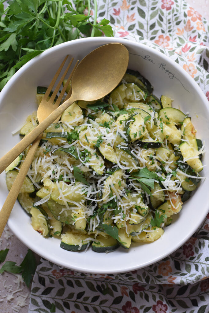 Parmesan zucchini in a bowl.