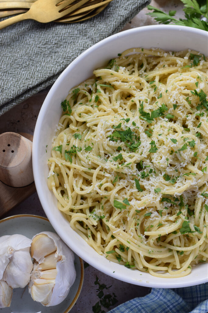 Garlic parmesan spaghetti.